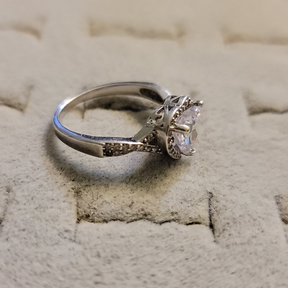 2.25ctw HEART TOPAZ STERLING ENGAGEMENT RING - Picture 6 of 7